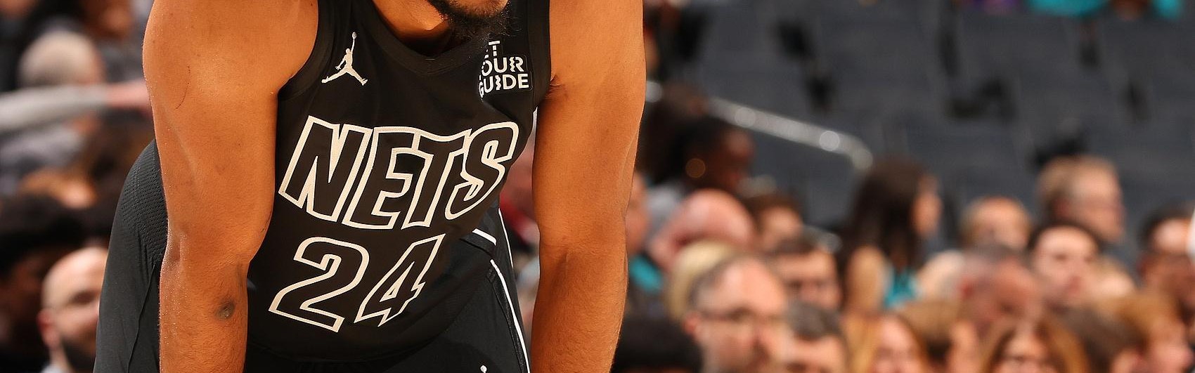 只为眀夏自由身！托马斯签1年600万资质报价 库明加也该这么选？